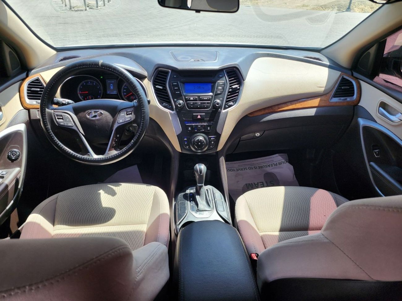 هيونداي سانتا في V6 GCC