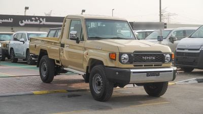 Toyota Land Cruiser Pick Up LX 4.0L V6 SINGLE CABIN A/T