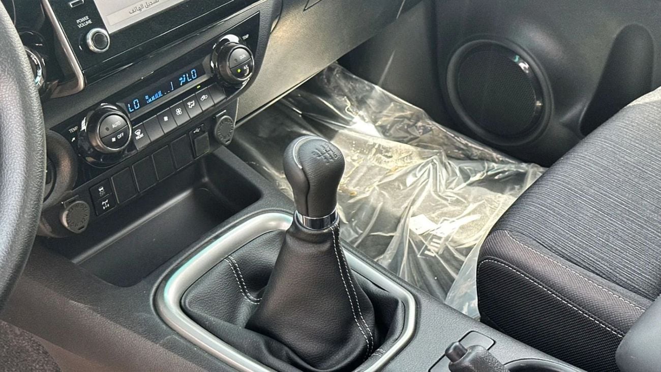 Toyota Hilux Toyota Hilux 2.4 MT 2025 Full option with diff lock