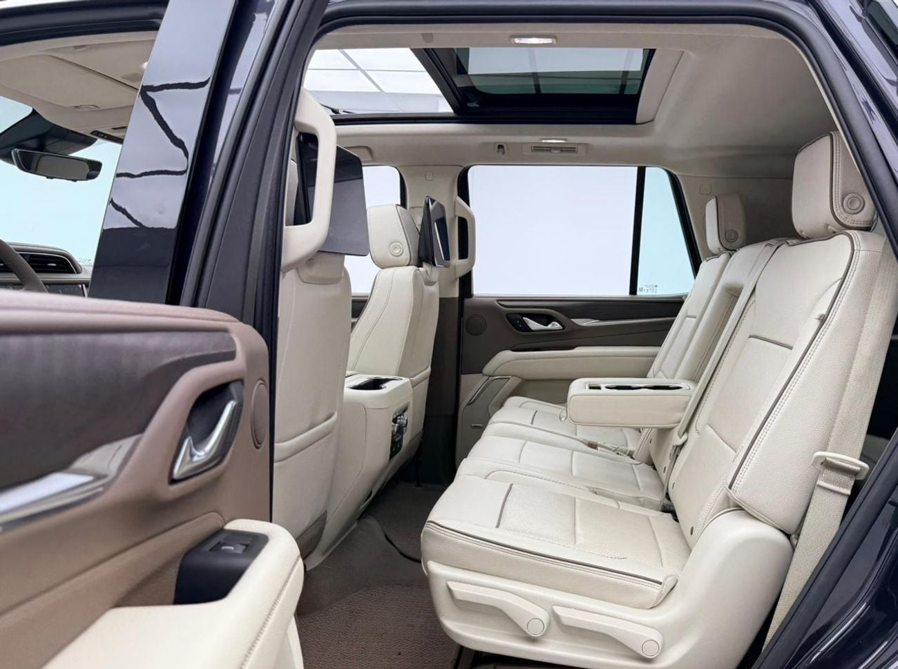 GMC Yukon 2024 GMC Yukon Denali, 2029 GMC Warranty + Service Pack, Full GMC Service History, Low Km, GCC