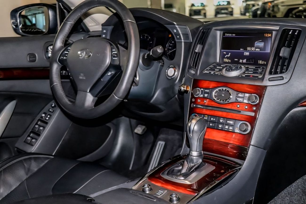 إنفينيتي Q60