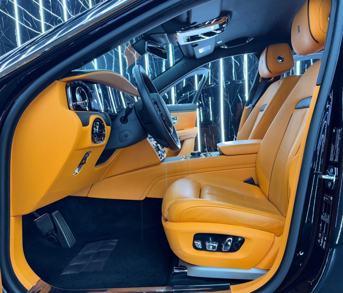 رولز رويس جوست 2021 Rolls Royce Ghost, 2026 Rolls Royce Warranty + Service Pack, Very Low Kms, GCC