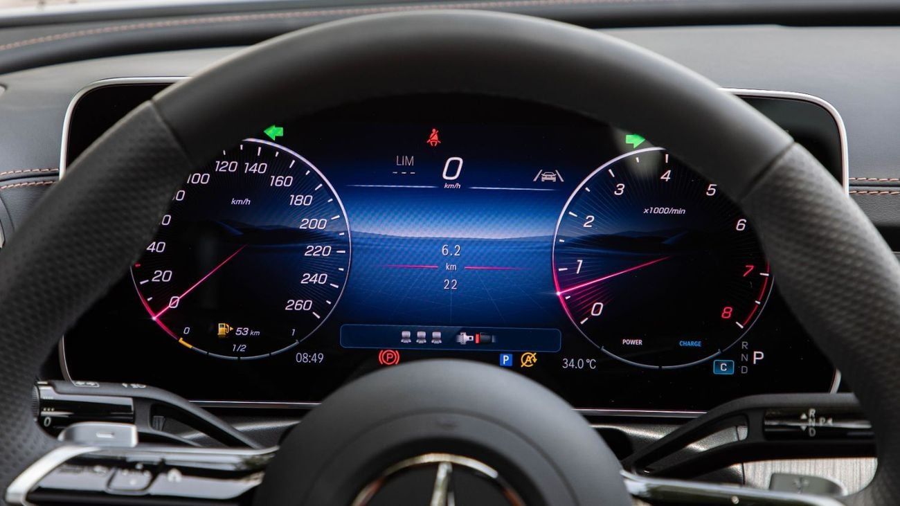 Mercedes-Benz C 200 2025| C200L| Sedan . For Local Registration +10%