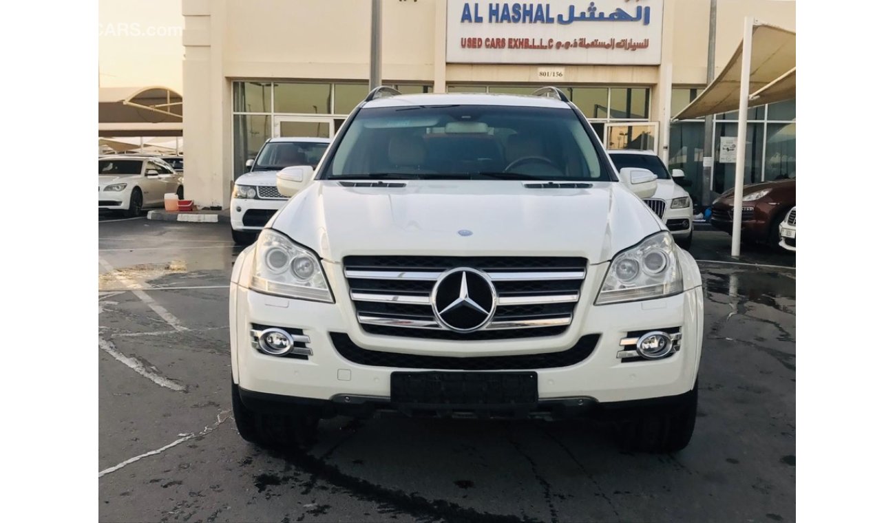 مرسيدس بنز GL 500 مرسيدس Gl500 موديل 2009 خليجي السياره حاله ممتازه من الداخل والخارج فل اوبشن شاشات خلفيه فتحه وجلد و