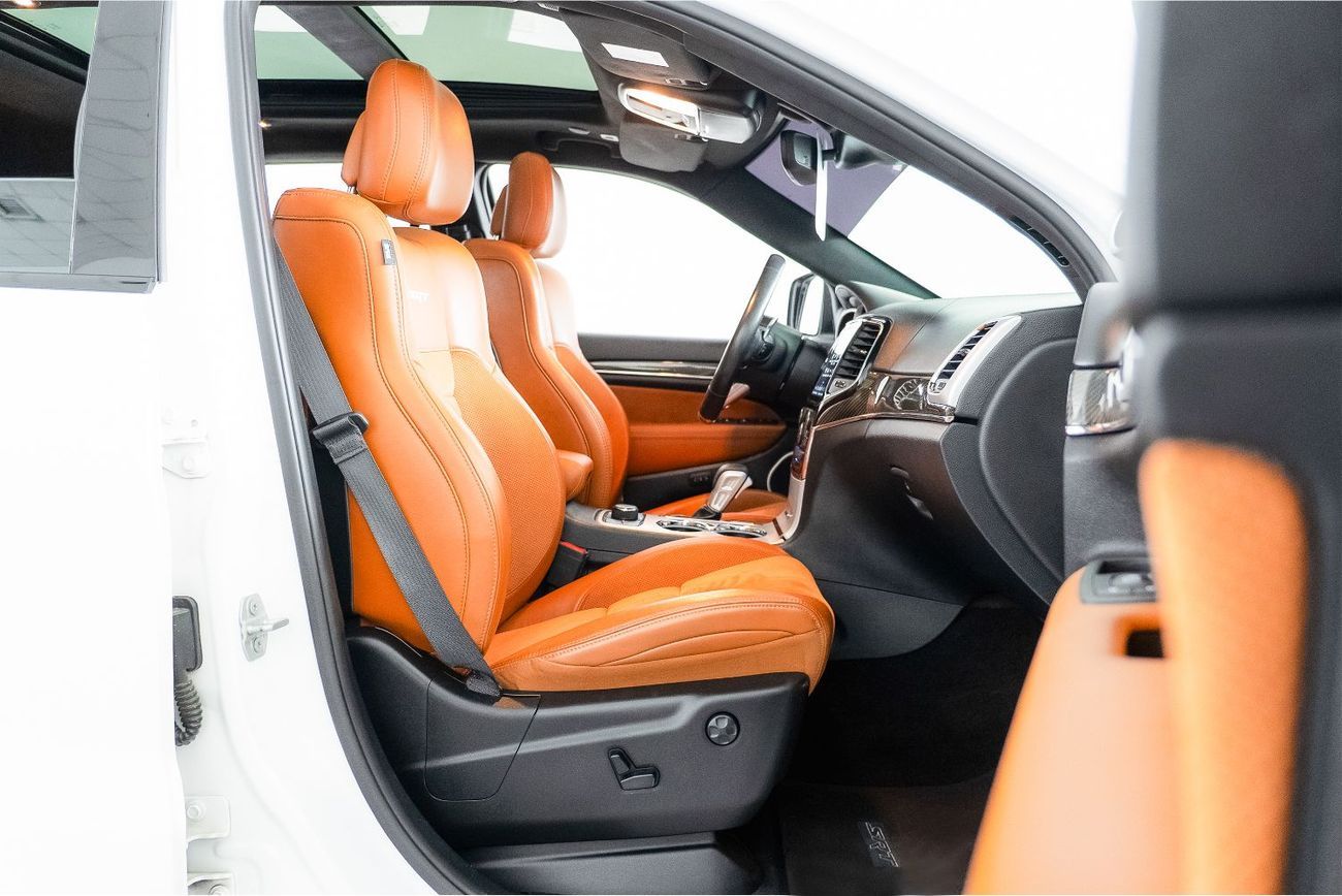 جيب جراند شيروكي SRT 6.4L
