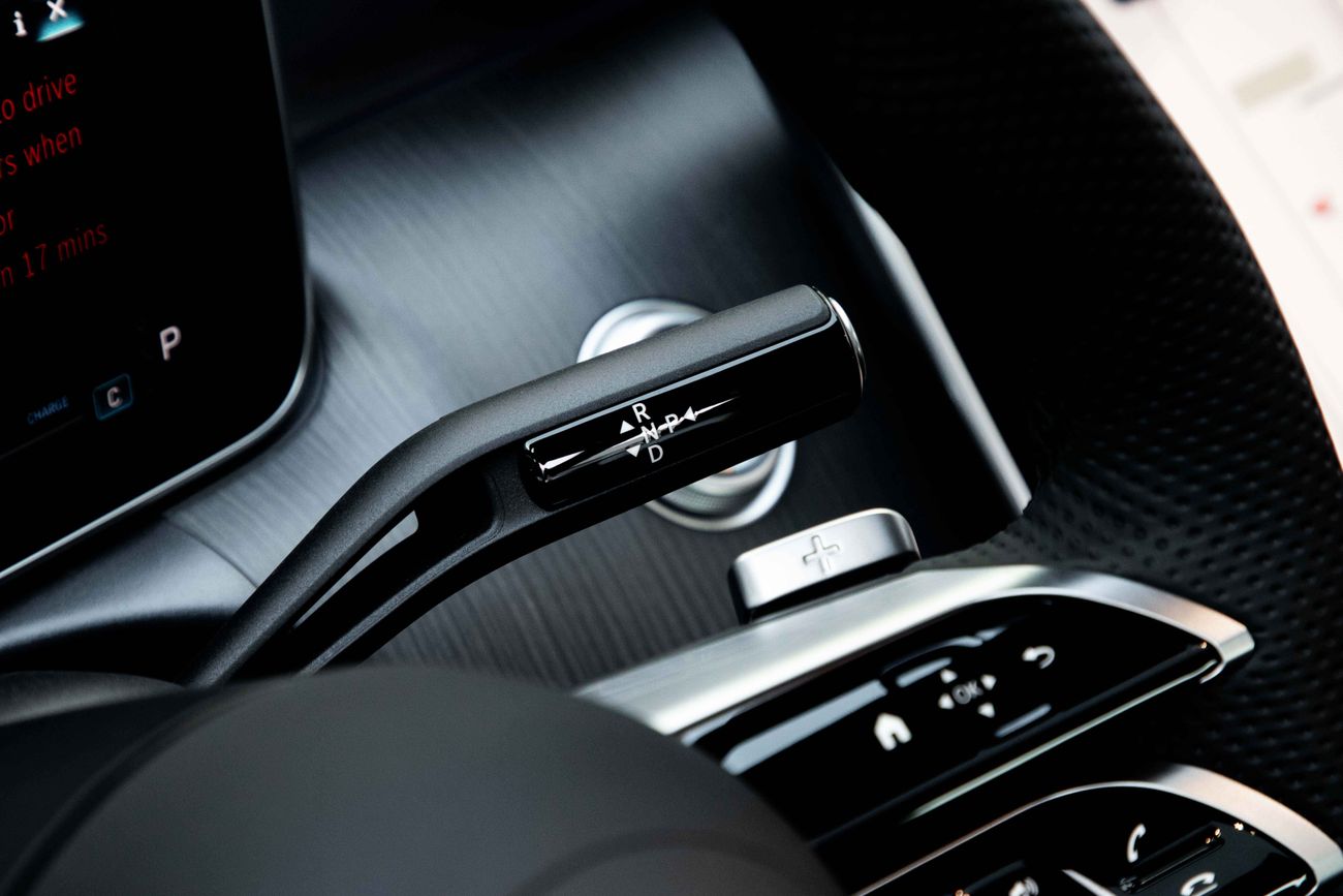 Mercedes-Benz C 200 C200 2025 | 3,134 P.M | 0% Downpayment | Perfect Condition!