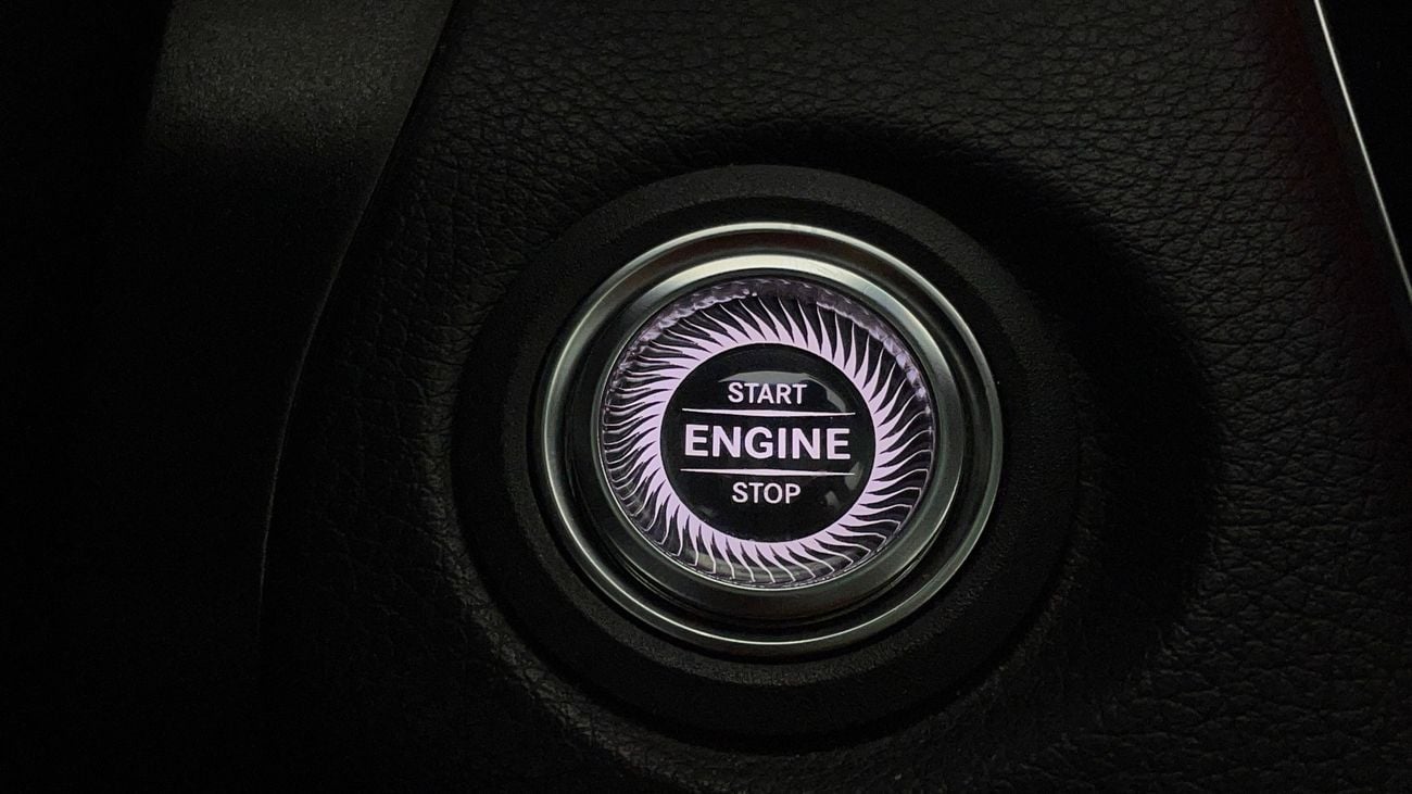 مرسيدس بنز GLC 200 AMG LINE 2 | بدون دفعة مقدمة | اختبار القيادة في المنزل