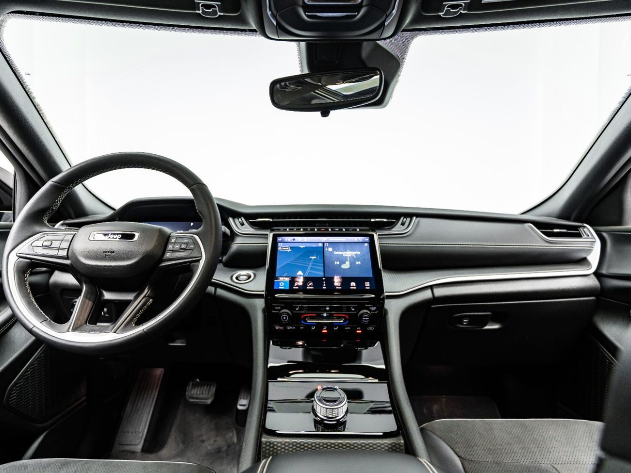 جيب جراند شيروكي Altitude 3.6L