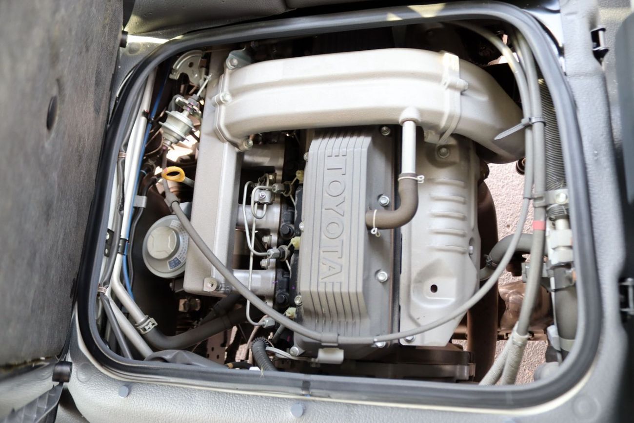 Toyota Coaster Toyota coaster 4.2L,30 seaters ,manual gear,diesel engine LHD,European specs,2024 model brand new