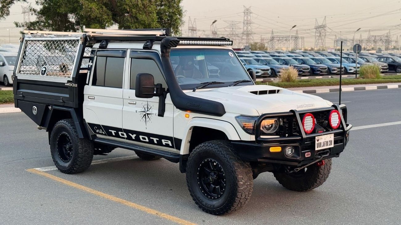 Toyota Land Cruiser Pick Up DOUBLE CABIN PICKUP | PREMIUM CAGE CONOPY INSTALLED | 4.5L DIESEL ENGINE | MANUAL TRANSMISSION | 201