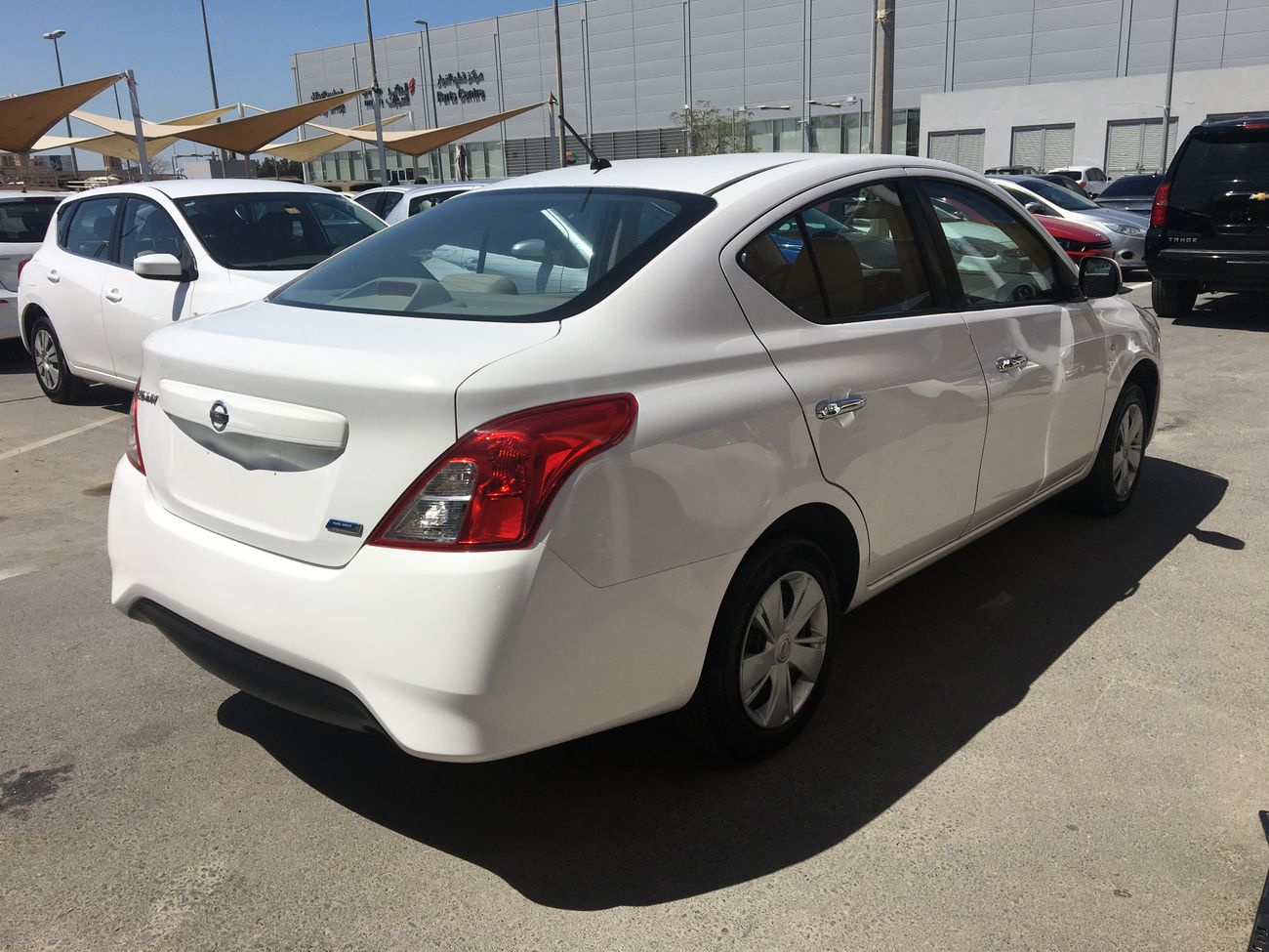 Nissan Sunny we offer : * Car finance services on banks * Extended warranty * Registration / export services