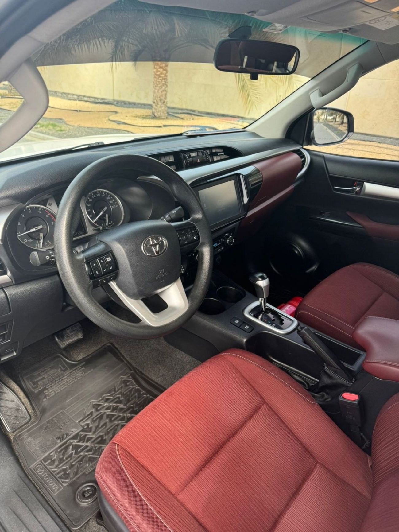 Toyota Hilux GLX 2.7L Double Cab Utility A/T