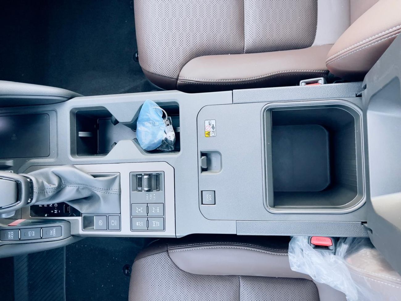 تويوتا برادو adventure 2.8l