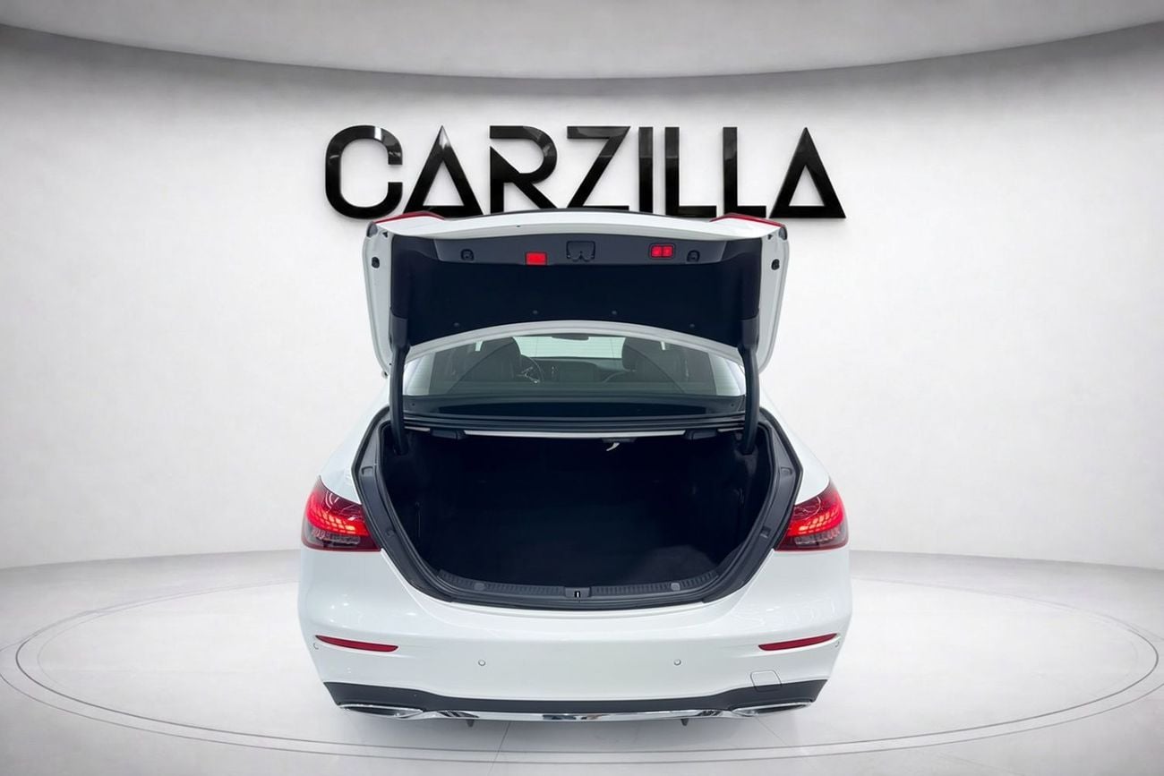 Mercedes-Benz E 350 AED 2,252 P.M l 0% Downpayment l E350 AMG l Excellent Condition