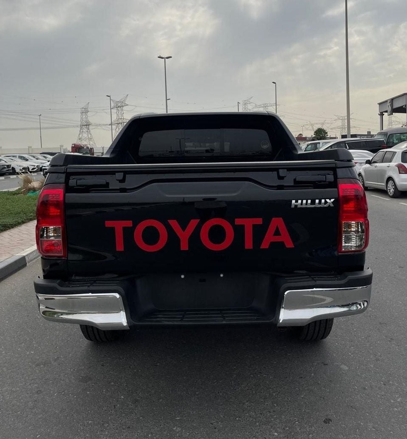 Toyota Hilux Toyota Hilux Pickup ,Left Hand Drive 2022 ,2.7 Liter Only For Export Available