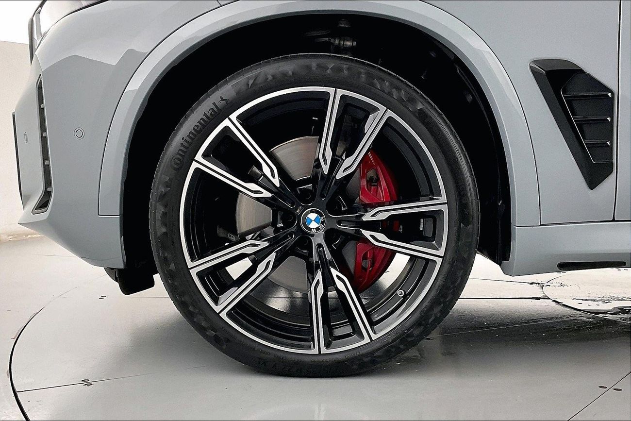 Nissan Sunny SV | 1 year free warranty | 0 Down Payment