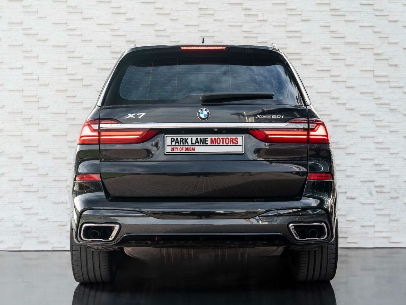 بي أم دبليو X7 M50i 4.4L (523 HP)