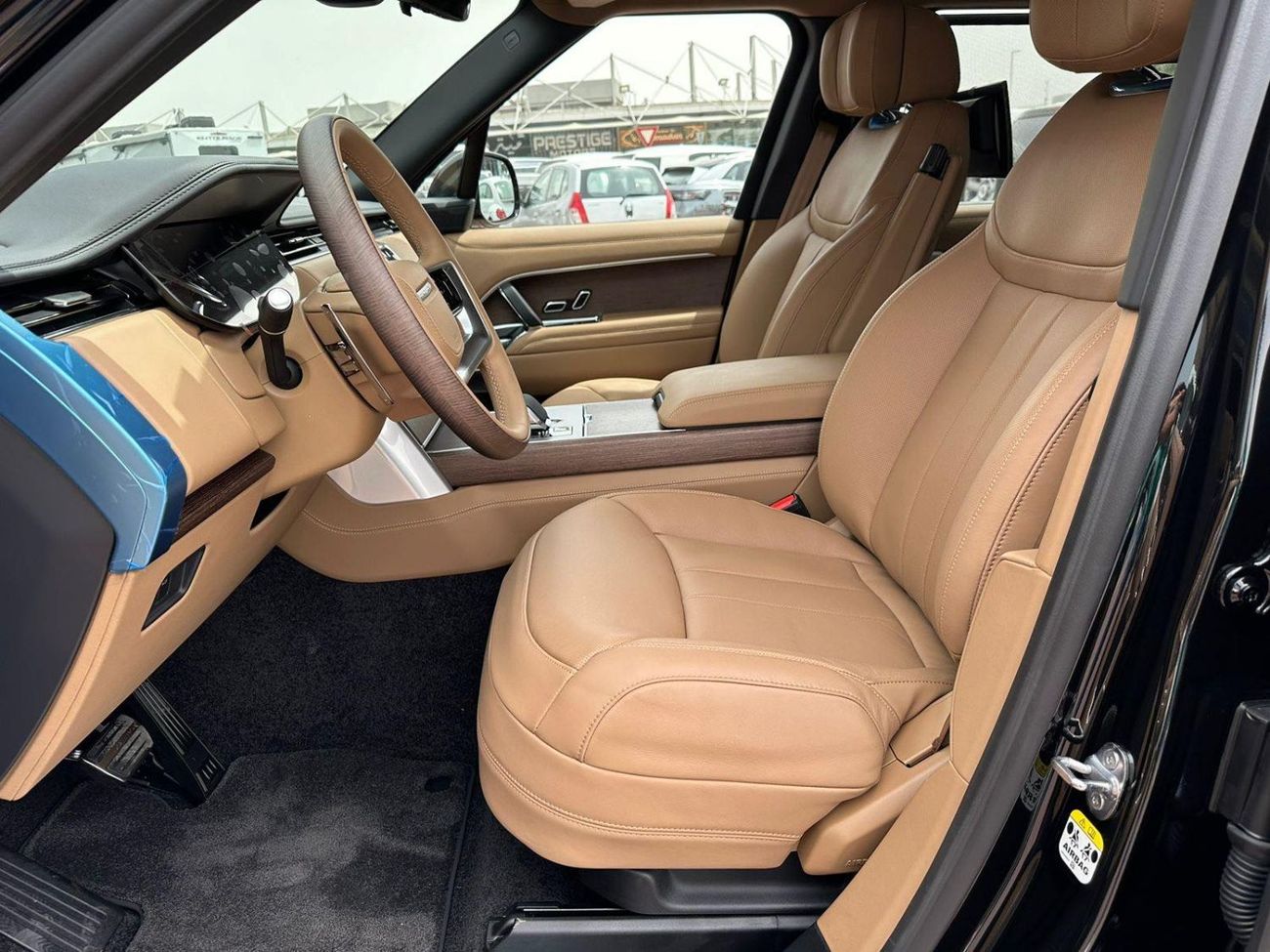 Extreme Base Spec Range Rover New Land Rover Range Rover LONG WHEEL BASE GCC SPEC UNDER WARRANTY AND ...