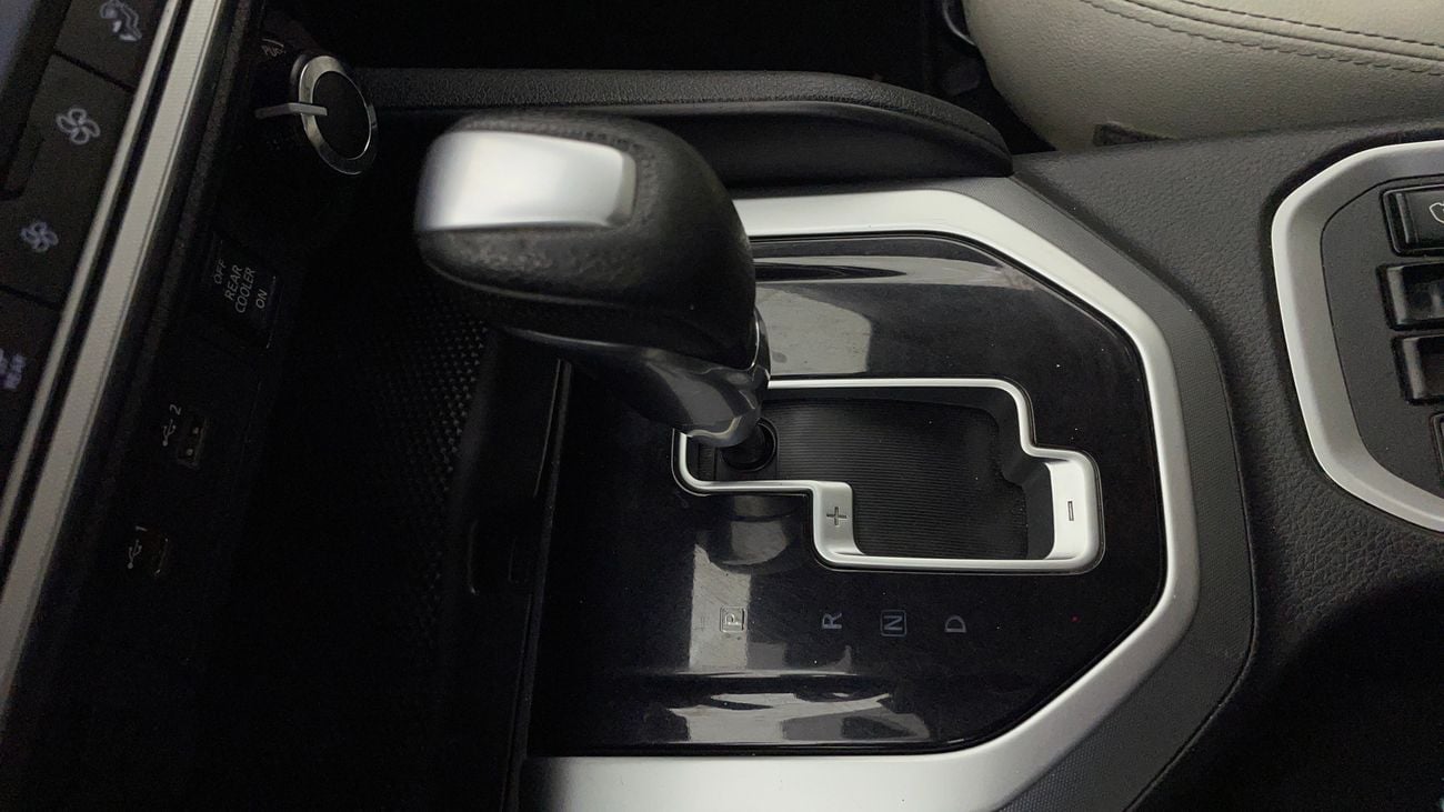 نيسان إكستيرا PLATINUM 2.5 | بدون دفعة مقدمة | اختبار القيادة في المنزل