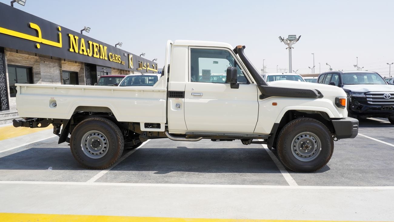 Toyota Land Cruiser Pick Up