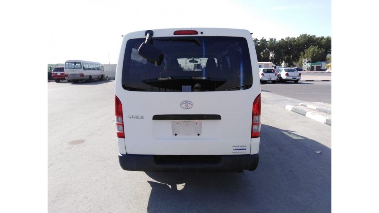 Toyota Hiace TOYOTA HIACE RIGHT HAND DRIVE (PM1106)