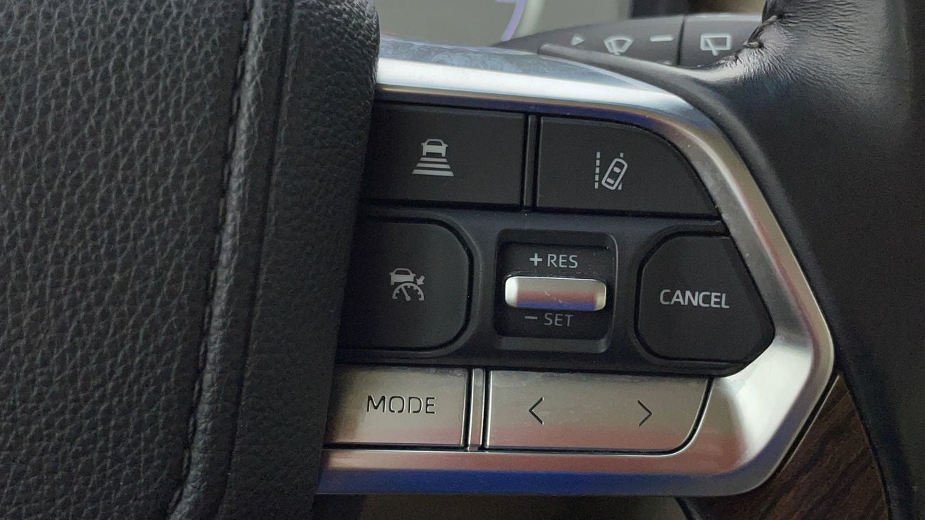 Toyota Land Cruiser GXR 4.0L GXR 4 | Zero Down Payment | Home Test Drive