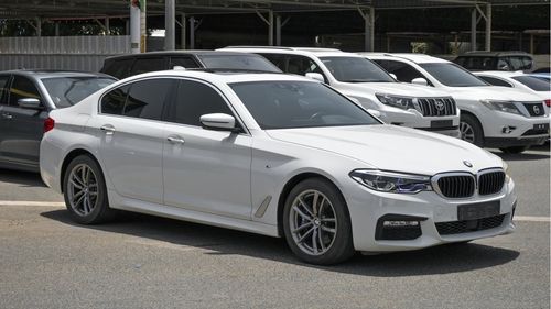 BMW 530i
