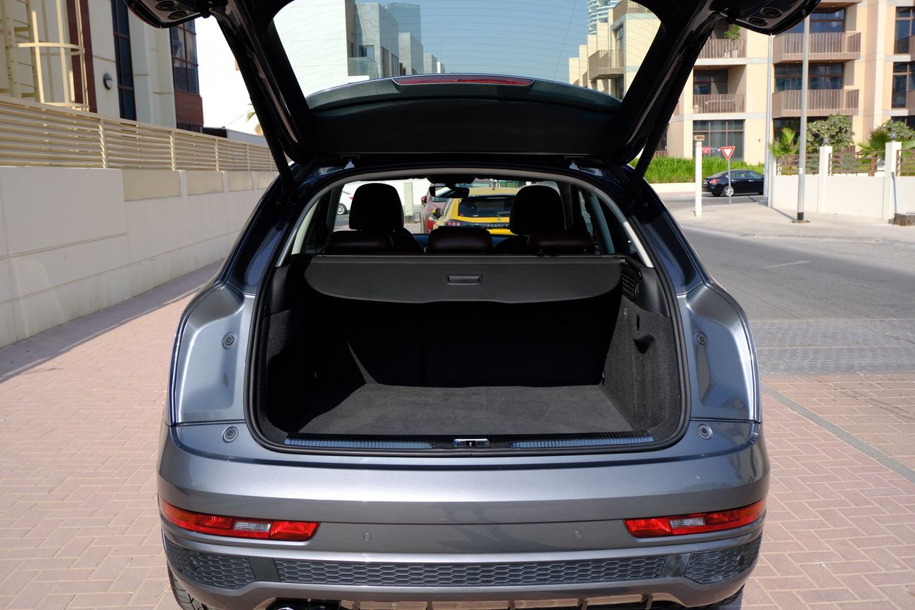 Audi Q3 35 TFSI QUATTRO 2.0L S-LINE (180HP)