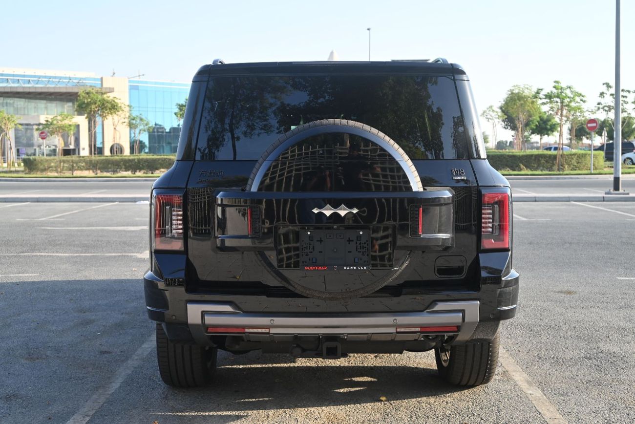 BYD Leopard 8 Smart and Brave Flagship Edition (7 Seats) - BYD LEOPERD 8 2025 - TOP VARIENT