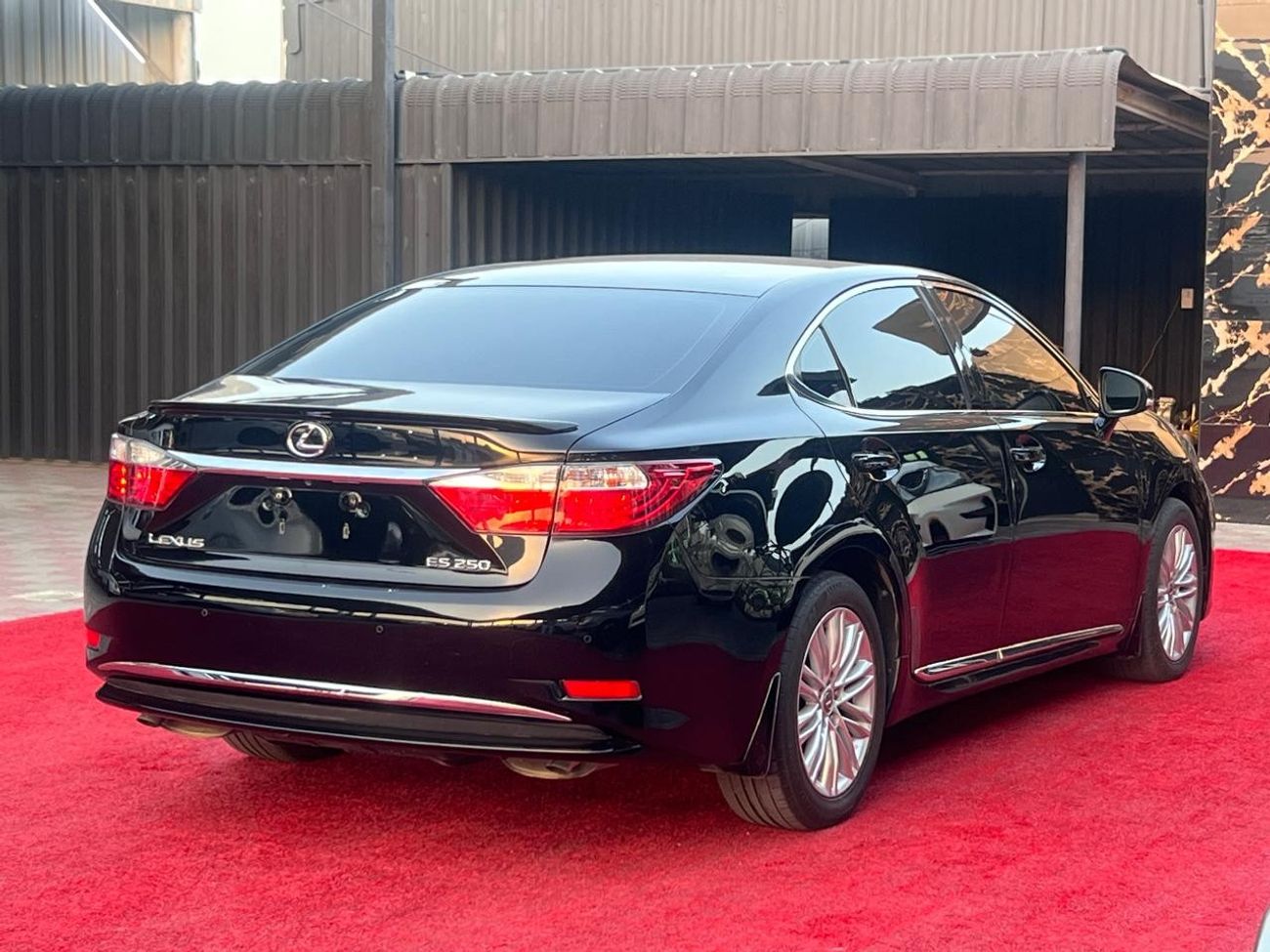 Lexus ES250 Platinum
