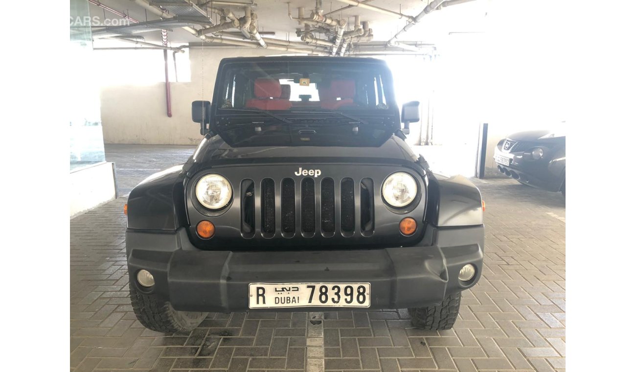 Jeep Wrangler JEEP WRANGLER- SAHARA