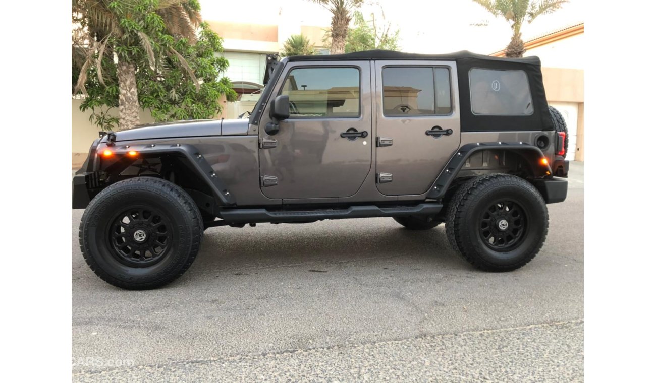 Jeep Wrangler 3.6L Petrol, 17" Rims, Front A/C, Rear Camera, DVD, Leather Seats, LED Headlights (LOT # JW2016)