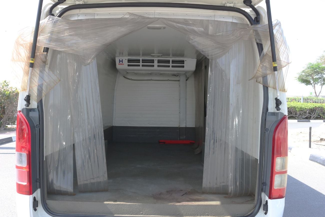 تويوتا هاياس GL -Standard Roof  Panal Van 2.7L