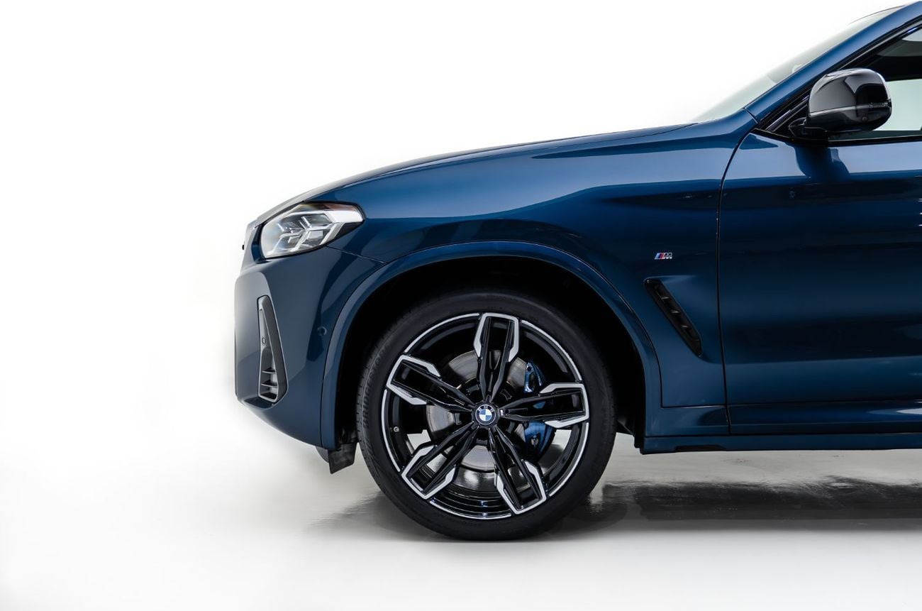 BMW X4 M40I 3.0L 2023 BMW X4, Warranty, 2026 BMW Service Pack, Low Kms, Excellent Condition, GCC