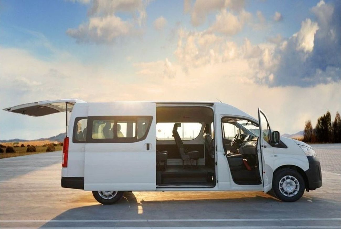 تويوتا هاياس IGH ROOF 3.5L PETROL 13 STSR MODEL 2024 M/T Petrol