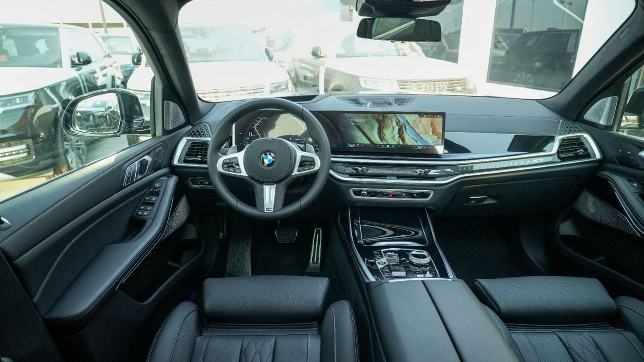 BMW X7 XDRIVE40i M SPORT PRO Black Sapphire metallic-Black 2026MY Export Only