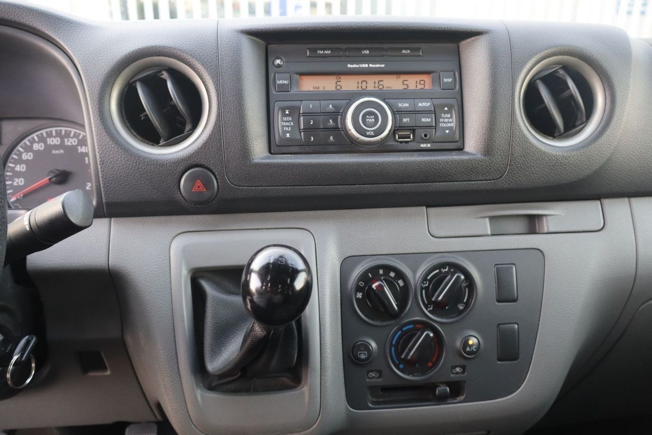 نيسان أورفان Panel Van Std 2.5L M/T (3 Seater) Petrol (5 Door)