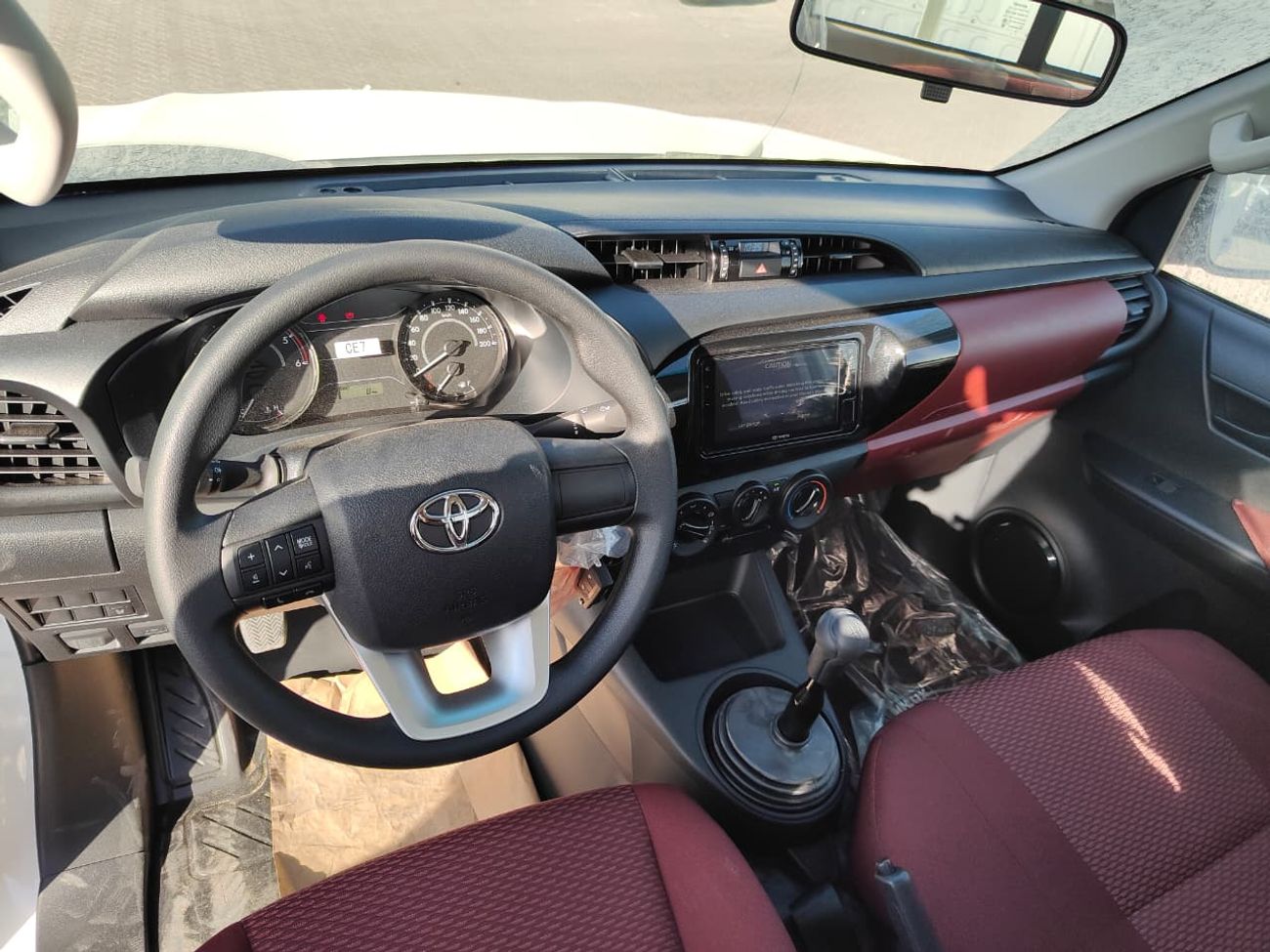 Toyota Hilux 2026 Toyota Hilux DLX Single Cabin 3-Seater 2.4L 4-Cyl Diesel M/T 4x4 Export Only