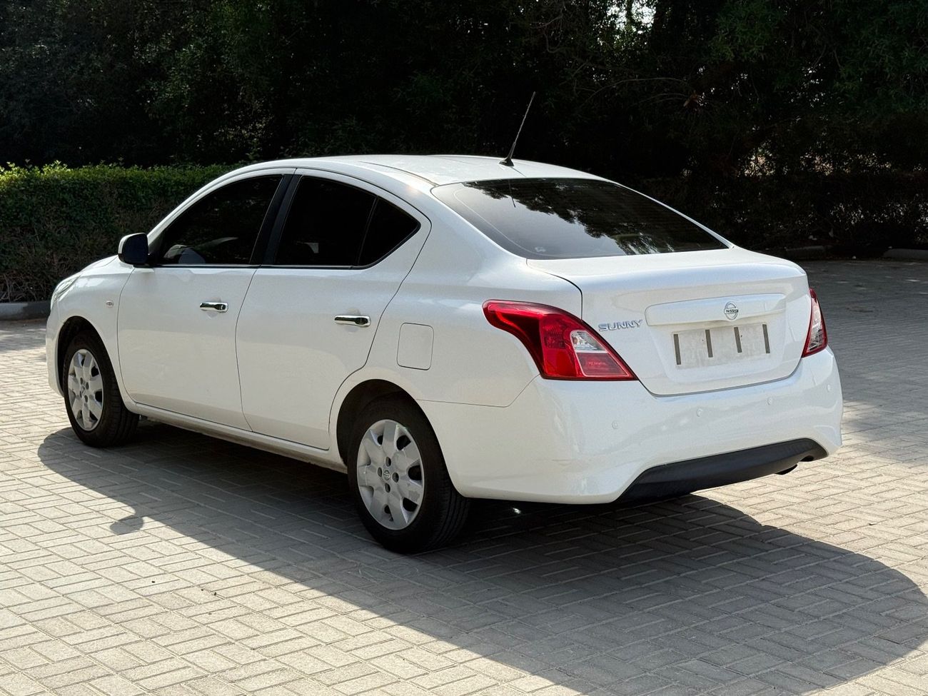 نيسان صني S 1.6L