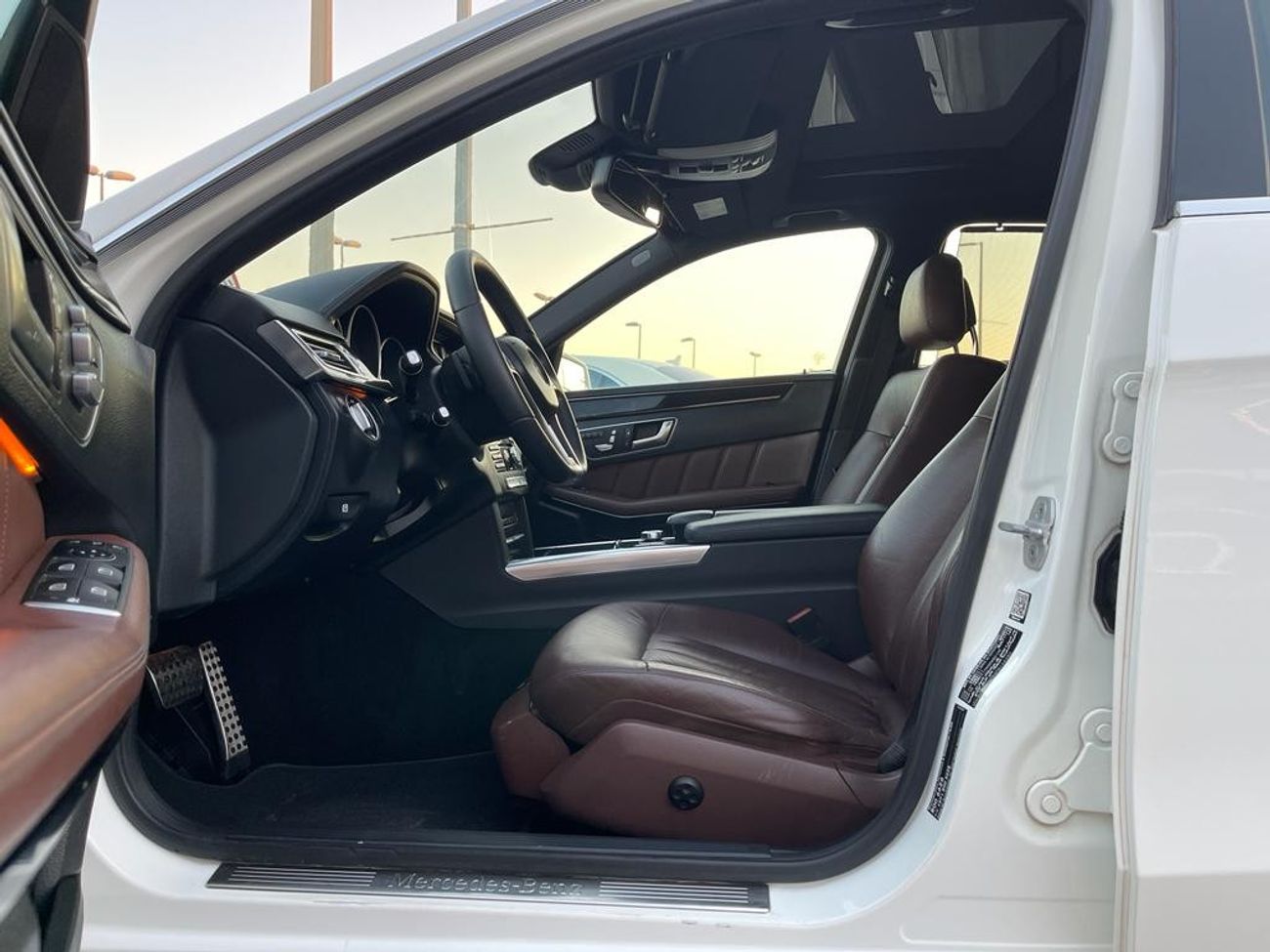 Mercedes-Benz E300 Mercedes E300 AMG_GCC_2015_Excellent Condition _Full option