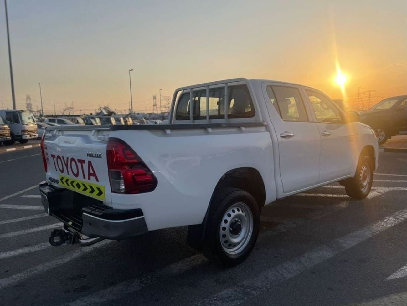 Toyota Hilux 2020 Toyota Hilux 2.7L V4 - AWD 4x4 - Patrol Automatic - Windows Auto -