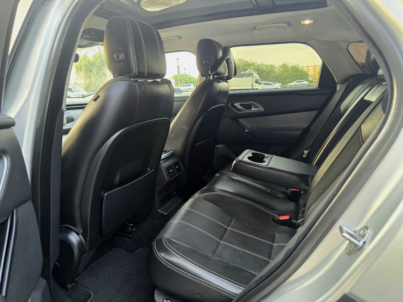 لاند روفر رينج روفر فيلار P380 R-Dynamic 3.0L