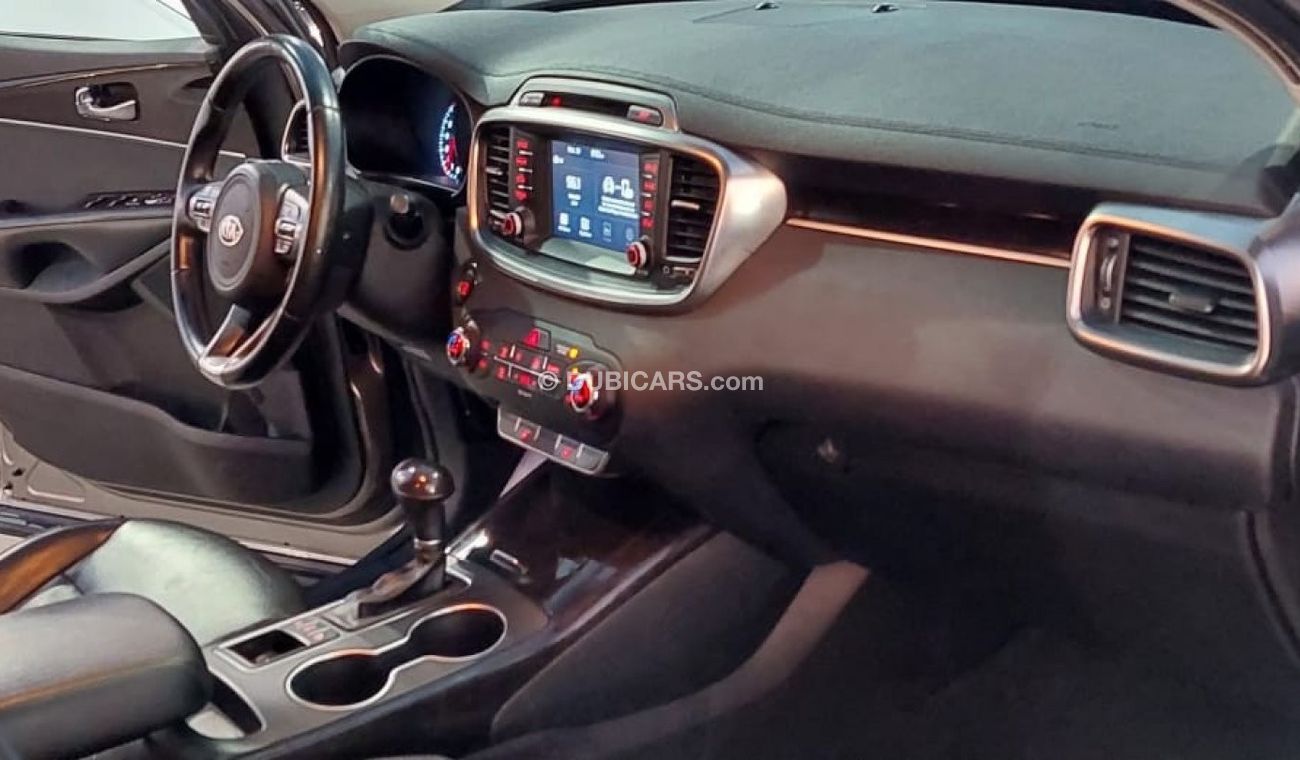 كيا سورينتو EX Low mileage