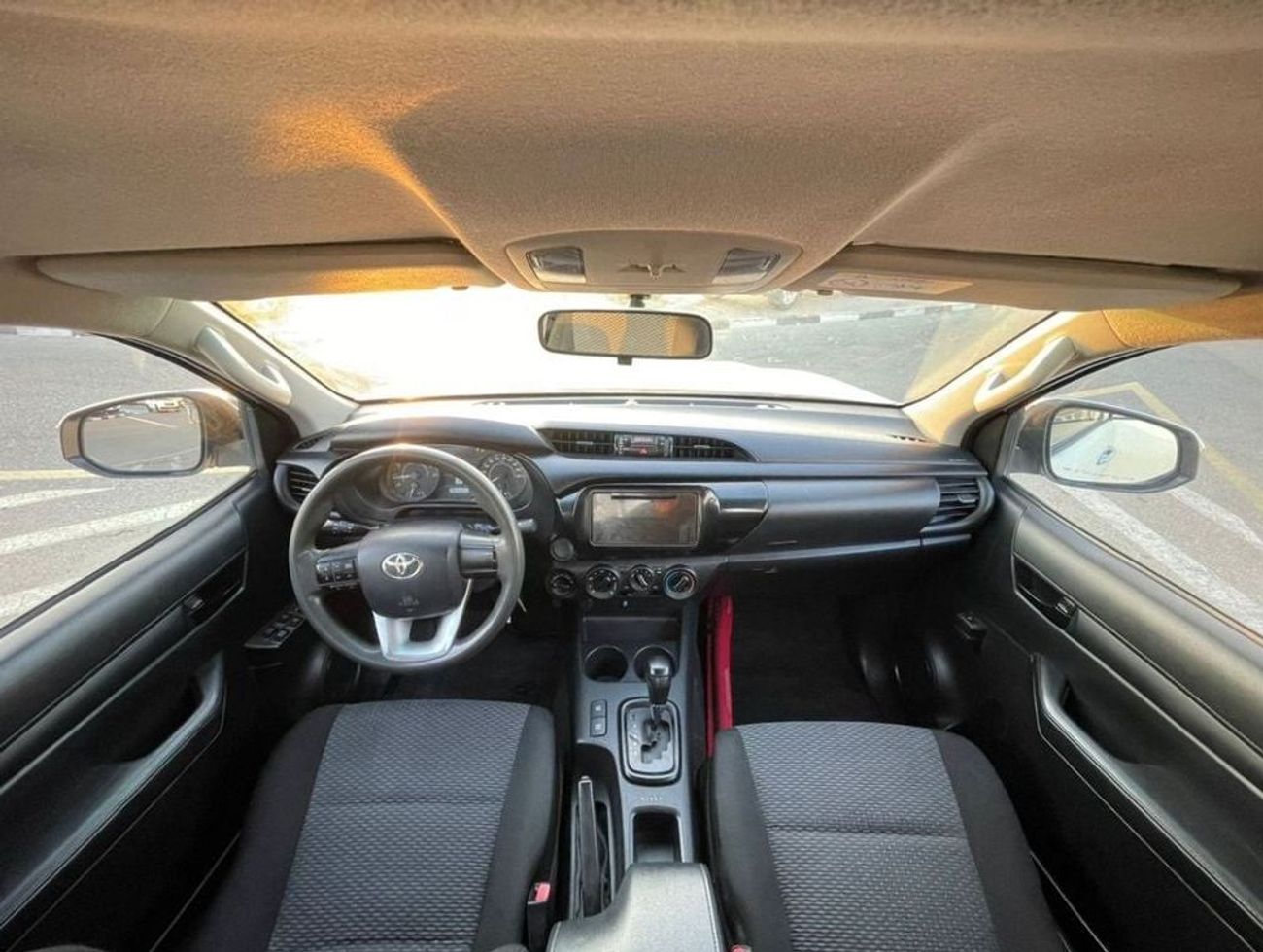 Toyota Hilux 2020 Toyota Hilux 2.7L V4 - AWD 4x4 - Patrol Automatic - Windows Auto -