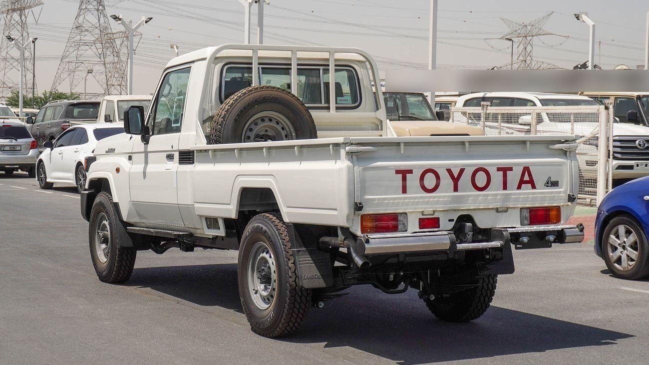 تويوتا لاند كروزر بيك آب TOYOTA LC79 PICKUP S/C , 2.8L Diesel A/T , Difflock , MY25