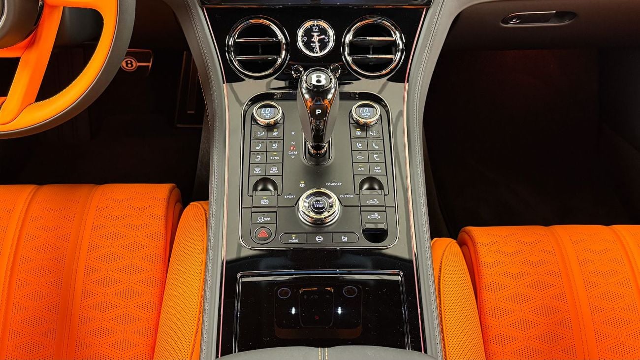 بنتلي كونتيننتال جي تي سي Bentley Continental GTC 2025 – First Edition