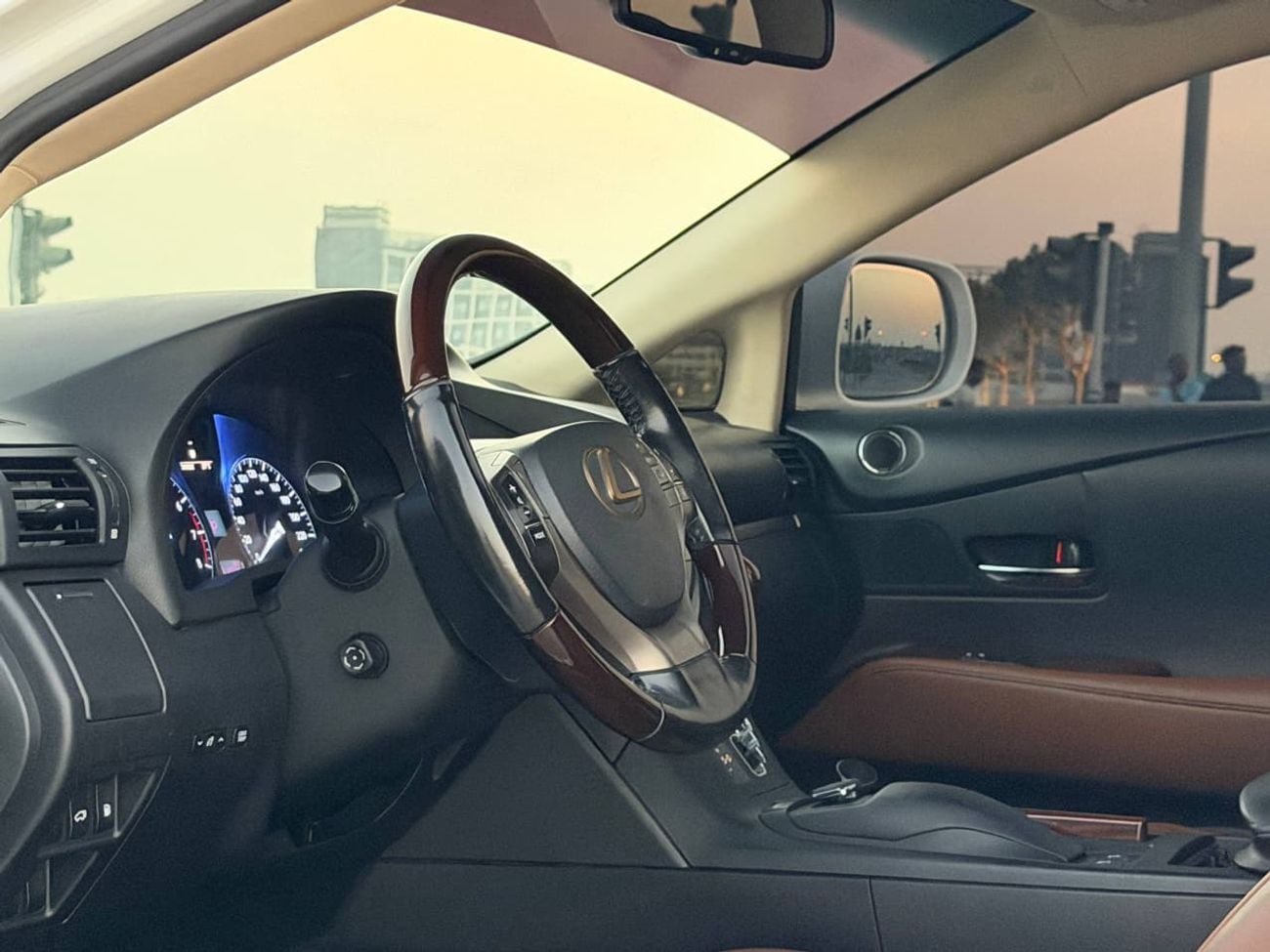 لكزس RX 350 PLATINUM