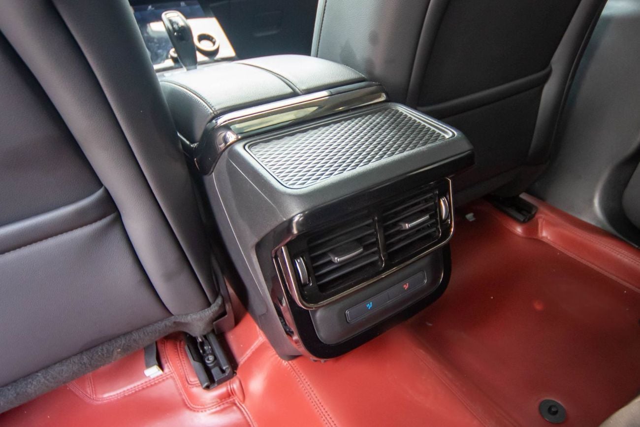 Land Rover Range Rover Evoque P250 2.0L (245 HP)