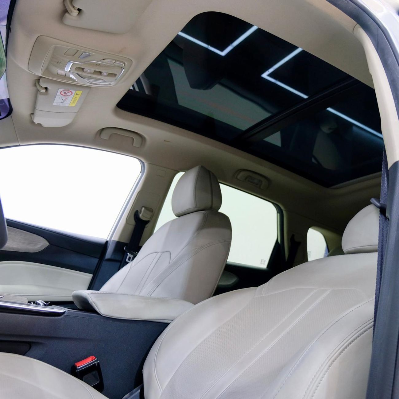 أم جي RX5 MG RX5 Deluxe 2023 | Under Warranty Till 2029 | GCC Specs