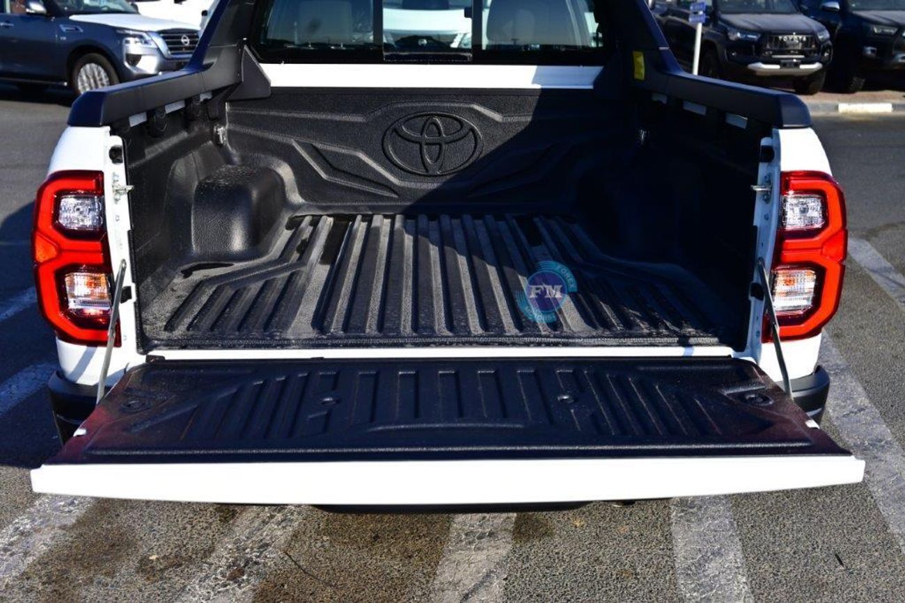 Toyota Hilux Double Cab Pickup Adventure V6 4.0L Petrol 4X4 Automatic